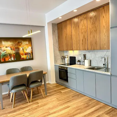 Golden Apartamento Tirana